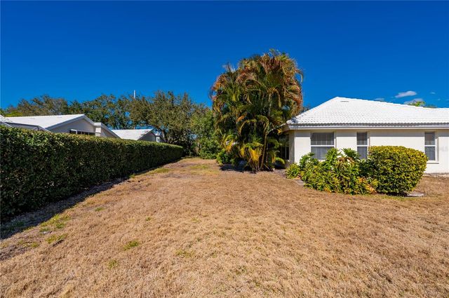 1029 HARBOR TOWN DRIVE, Venice, FL 34292