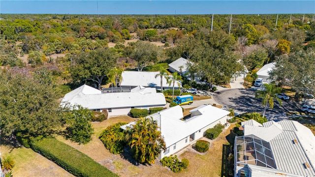 1029 HARBOR TOWN DRIVE, Venice, FL 34292