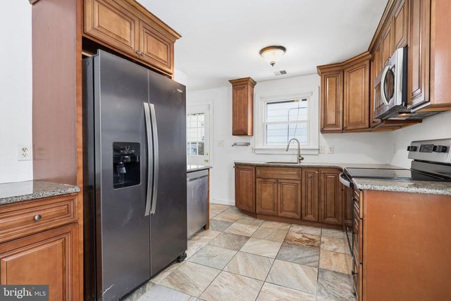 705 VETERANS HWY, Bristol, PA 19007