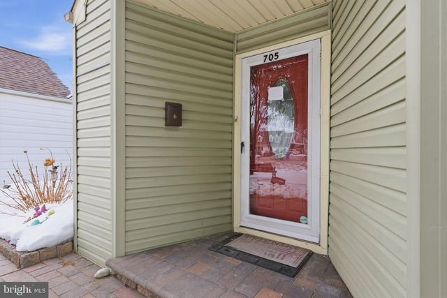 705 VETERANS HWY, Bristol, PA 19007