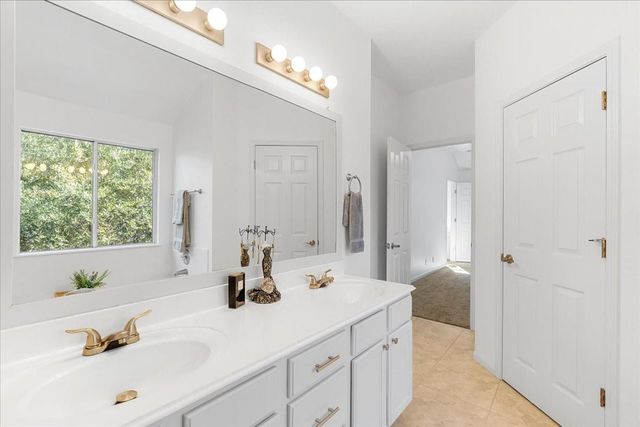 311 Juniper DR, Georgetown, TX 78626
