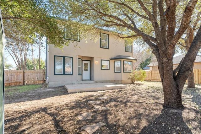 311 Juniper DR, Georgetown, TX 78626