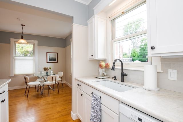 74 Humphrey 1, Swampscott, MA 01907