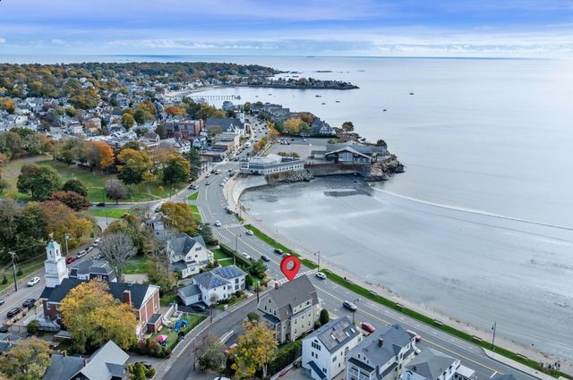 74 Humphrey 1, Swampscott, MA 01907