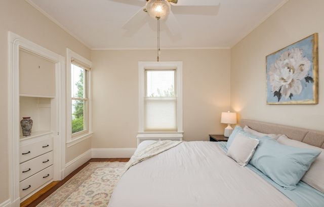 74 Humphrey 1, Swampscott, MA 01907