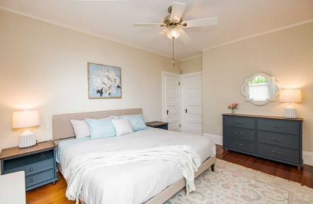 74 Humphrey 1, Swampscott, MA 01907