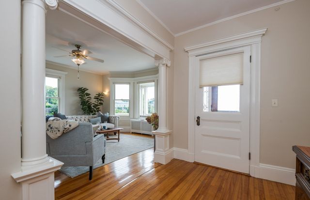 74 Humphrey 1, Swampscott, MA 01907