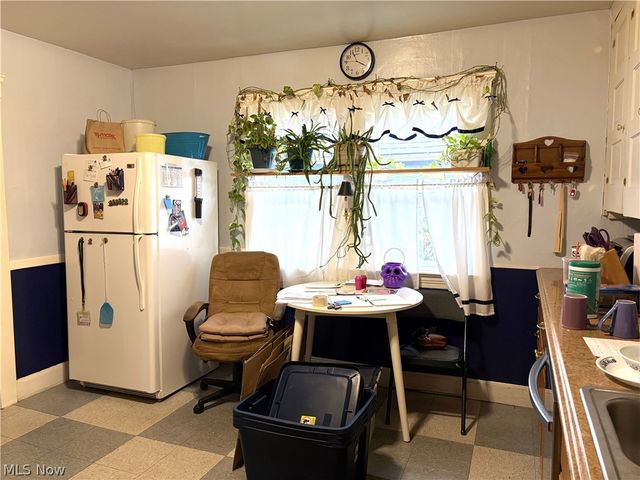 969 Evangeline Road, Cleveland, OH 44110