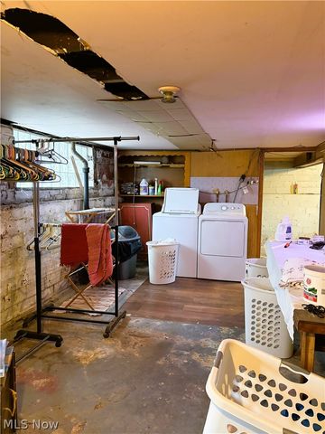 969 Evangeline Road, Cleveland, OH 44110