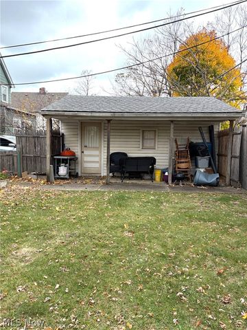 969 Evangeline Road, Cleveland, OH 44110