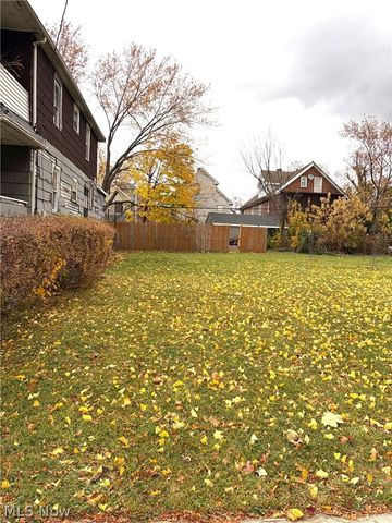 969 Evangeline Road, Cleveland, OH 44110