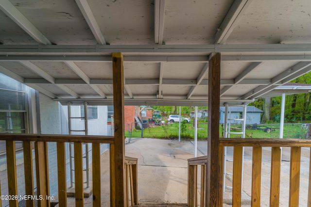 4616 TIMUQUANA Road, Jacksonville, FL 32210