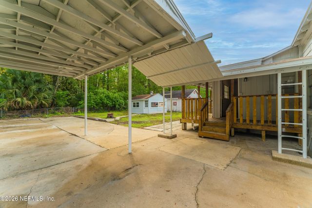 4616 TIMUQUANA Road, Jacksonville, FL 32210