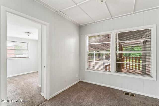 4616 TIMUQUANA Road, Jacksonville, FL 32210