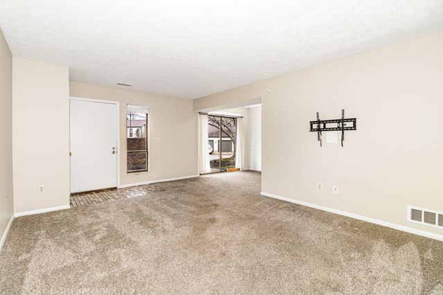 2826 Paddock Lane, Villa Hills, KY 41017