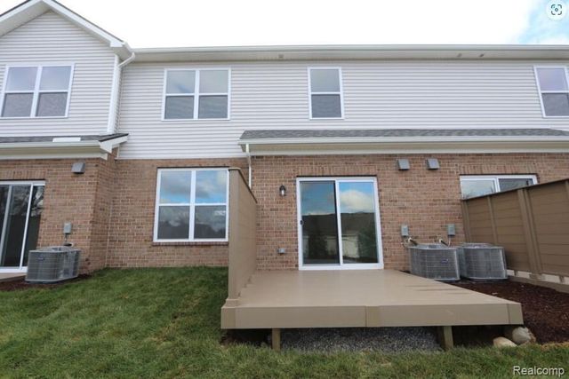 8587 Grove Street, Washington, MI 48094
