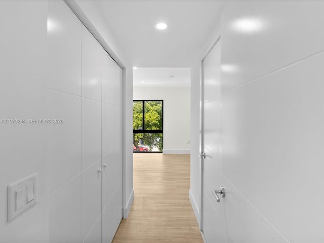 1134 71st St 1, Miami Beach, FL 33141