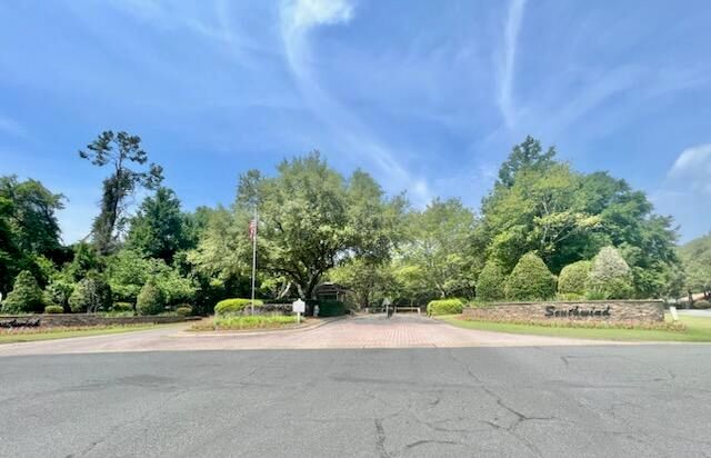 4321 Sunset Beach Boulevard, Niceville, FL 32578