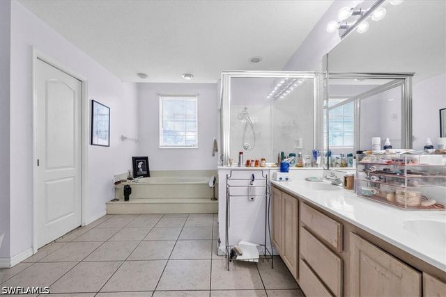 5141 Brixton CT, Naples, FL 34104