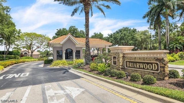 5141 Brixton CT, Naples, FL 34104