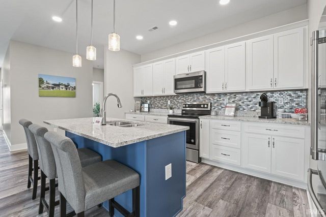 301 Blue River Drive, Knightstown, IN 46148