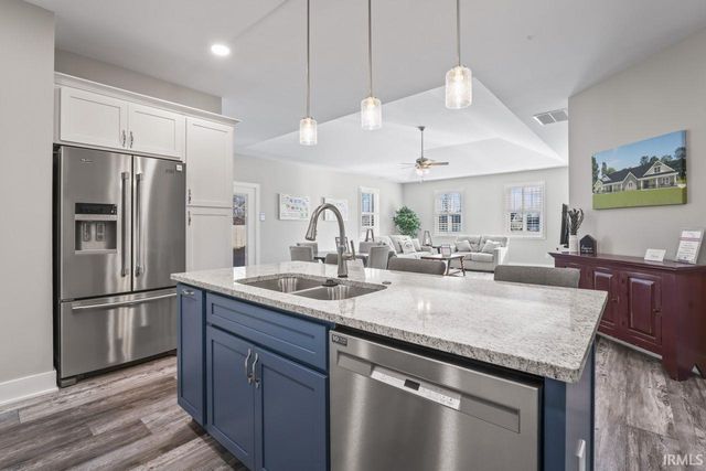 301 Blue River Drive, Knightstown, IN 46148