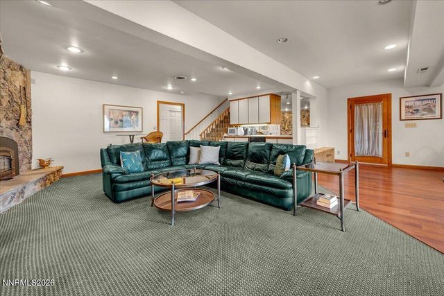 100 Moore Lane, Reno, NV 89509