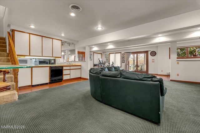 100 Moore Lane, Reno, NV 89509