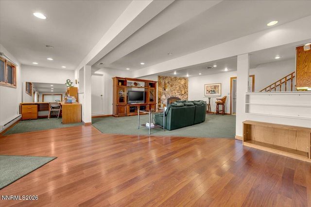 100 Moore Lane, Reno, NV 89509