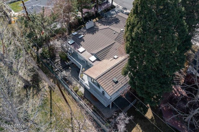 100 Moore Lane, Reno, NV 89509