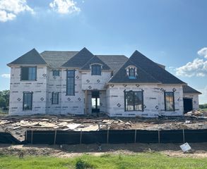 10924 N 81st East Place, Owasso, OK 74055