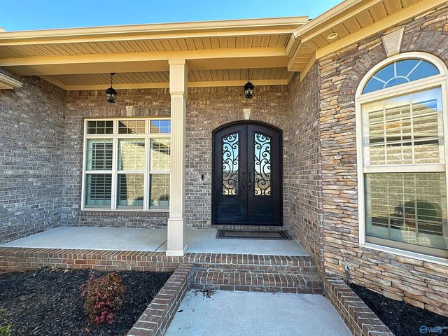 102 Shalerock Drive, Madison, AL 35756