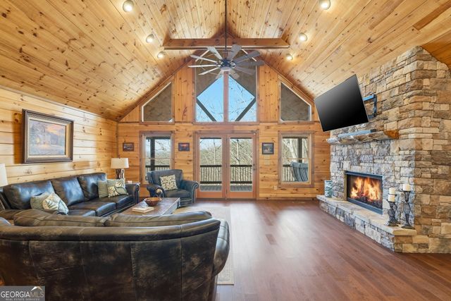 175 Stuart Drive, Mineral Bluff, GA 30559