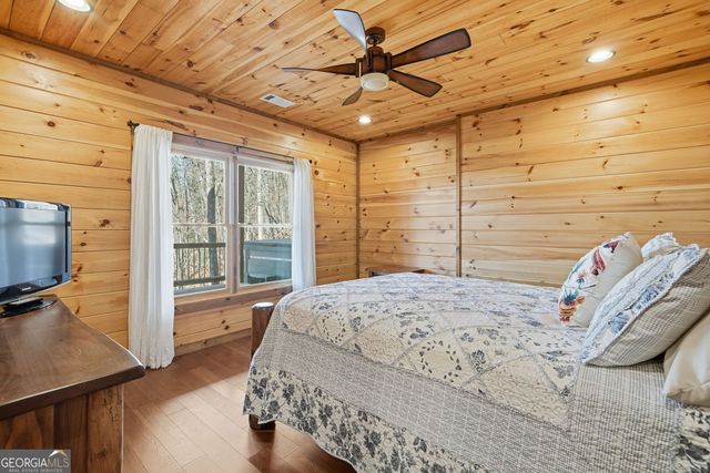 175 Stuart Drive, Mineral Bluff, GA 30559