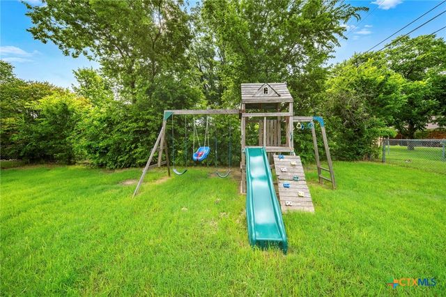 111 W Welton Avenue, Temple, TX 76501
