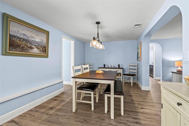 210 WISTERIA ROAD, Venice, FL 34293