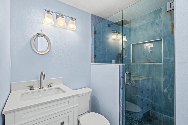 210 WISTERIA ROAD, Venice, FL 34293