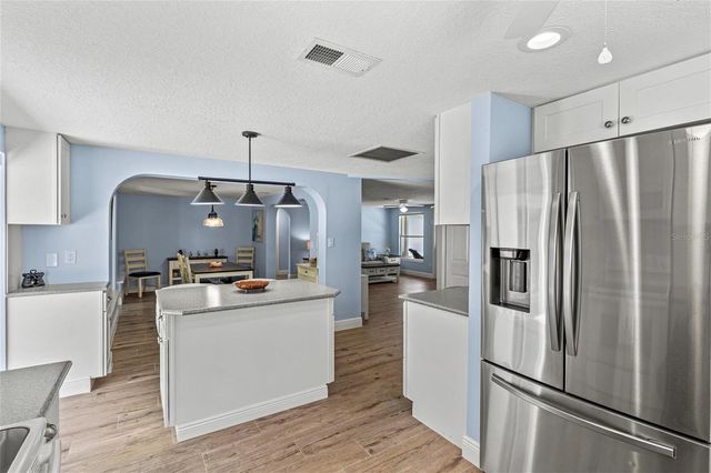 210 WISTERIA ROAD, Venice, FL 34293