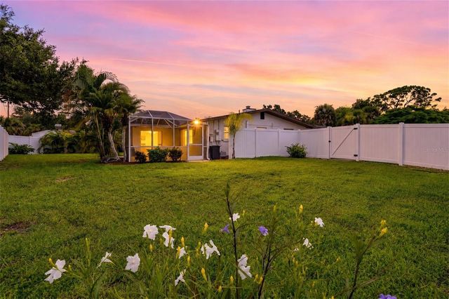 210 WISTERIA ROAD, Venice, FL 34293