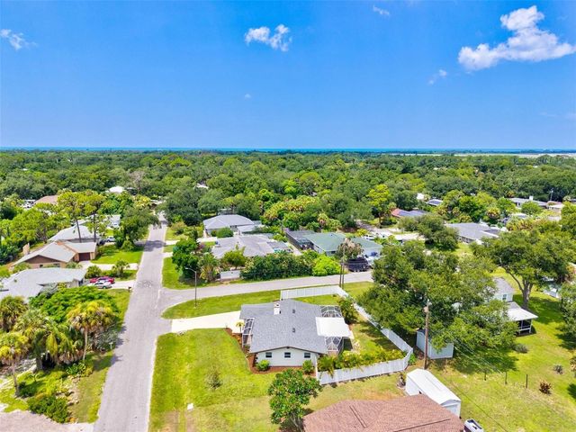 210 WISTERIA ROAD, Venice, FL 34293