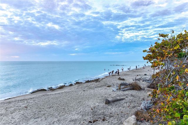 210 WISTERIA ROAD, Venice, FL 34293