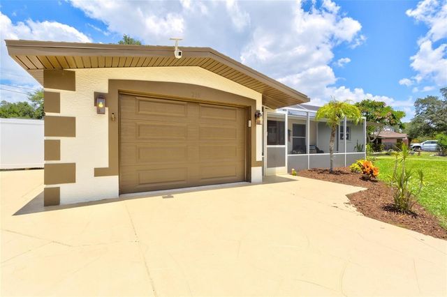 210 WISTERIA ROAD, Venice, FL 34293