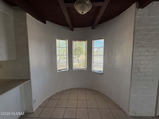 3574 E Bellevue Street, Tucson, AZ 85716