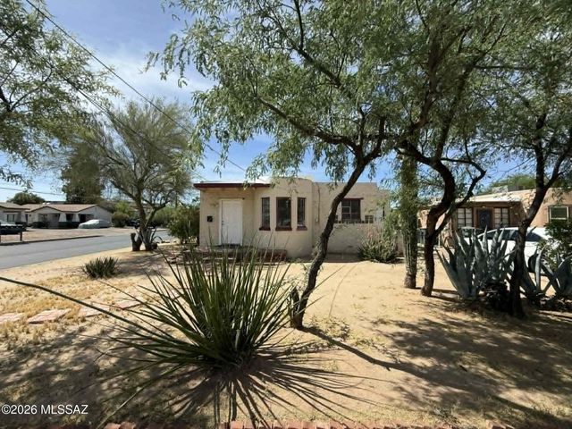 3574 E Bellevue Street, Tucson, AZ 85716