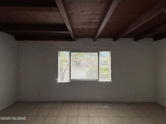 3574 E Bellevue Street, Tucson, AZ 85716