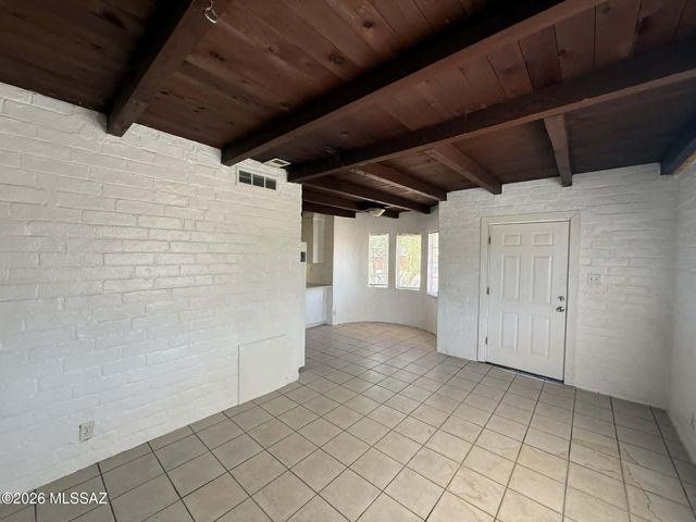 3574 E Bellevue Street, Tucson, AZ 85716