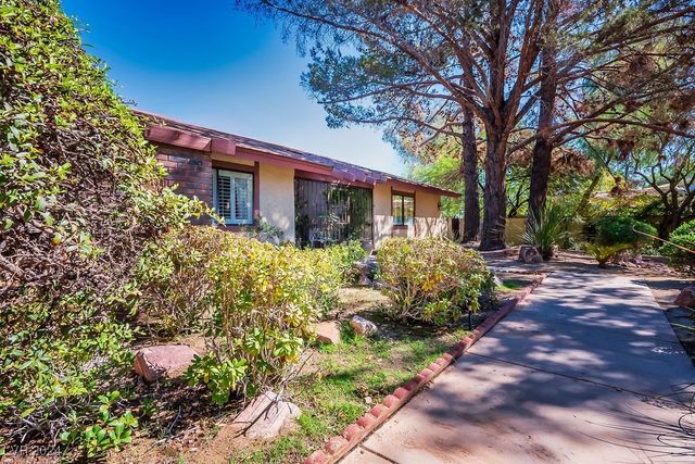 5410 Manteca Circle, Las Vegas, NV 89118