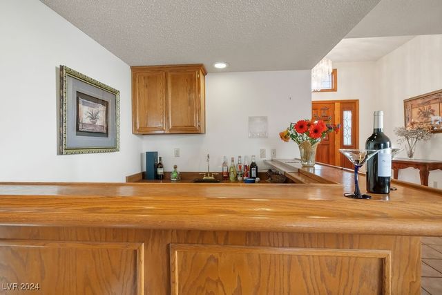 5410 Manteca Circle, Las Vegas, NV 89118