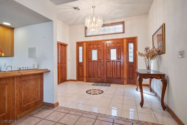 5410 Manteca Circle, Las Vegas, NV 89118