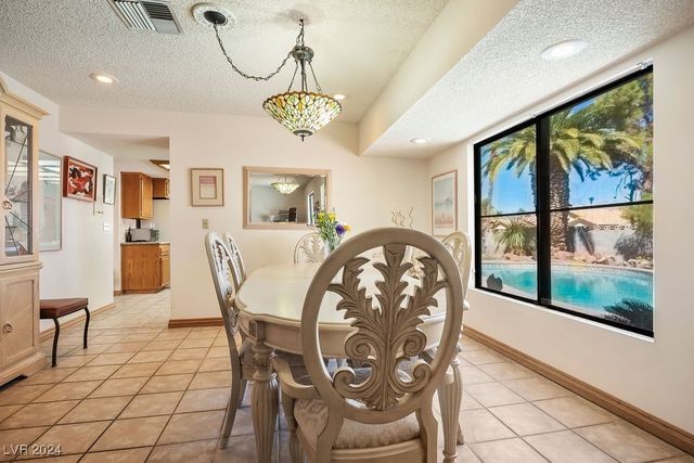 5410 Manteca Circle, Las Vegas, NV 89118